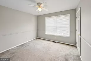 33 Salisbury Way, Logan Township, NJ 08085 - Photo 17