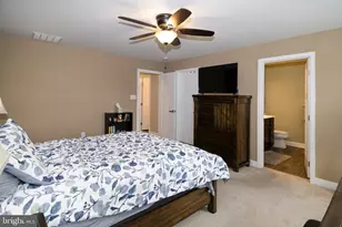20 Peacock Cir, Sewell, NJ 08080 - Photo 13