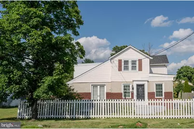 1313 Red Bank Avenue, West Deptford, NJ 08086 - Photo 1