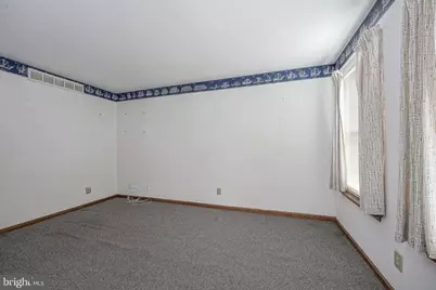 309 Dundee Drive, Monroe Township, NJ 08094 - Photo 17