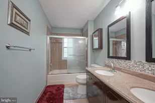 309 Dundee Dr, Monroe Township, NJ 08094 - Photo 35