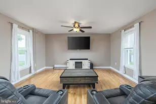 242 N Main St, Harrison Township, NJ 08062 - Photo 3
