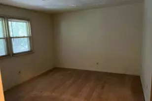 143 Delaware St, Woodbury, NJ 08096 - Photo 3