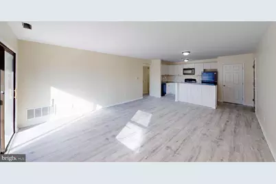 300 Broadway #C4, Westville, NJ 08093 - Photo 3