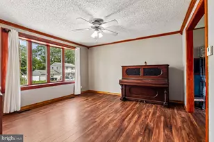 19 Gilbert Ct, Monroe Township, NJ 08094 - Photo 7