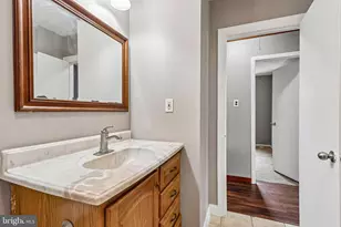 19 Gilbert Ct, Monroe Township, NJ 08094 - Photo 17