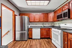 19 Gilbert Ct, Monroe Township, NJ 08094 - Photo 13