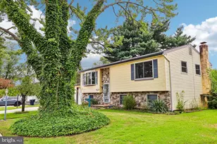 19 Gilbert Ct, Monroe Township, NJ 08094 - Photo 3