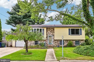 19 Gilbert Ct, Monroe Township, NJ 08094 - Photo 1