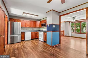 19 Gilbert Ct, Monroe Township, NJ 08094 - Photo 9