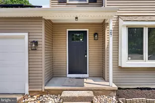 27 Tallowood Dr, Glassboro, NJ 08028 - Photo 3