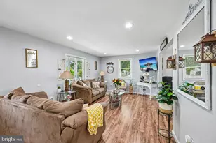 348 W Washington St, Paulsboro, NJ 08066 - Photo 9