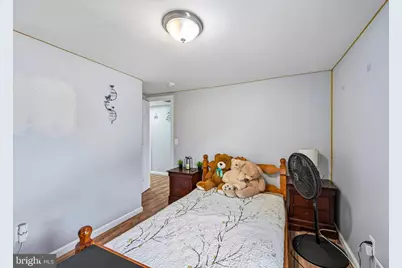 348 W Washington Street, Paulsboro, NJ 08066 - Photo 31