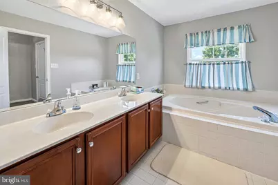 123 Sherwood Drive, Swedesboro, NJ 08085 - Photo 23