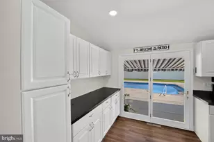 237 Windsor Ln, Westville, NJ 08093 - Photo 31