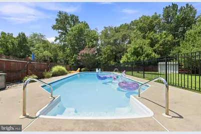 335 Patriot Drive, Swedesboro, NJ 08085 - Photo 33