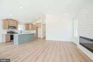 127 Newton Ave, Greenwich Township, NJ 08027 - Photo 3