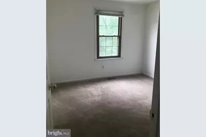 345 Brookdale Boulevard, Monroe Township, NJ 08094 - Photo 11