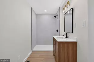 713 Billings Ave, Paulsboro, NJ 08066 - Photo 13
