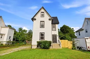 713 Billings Ave, Paulsboro, NJ 08066 - Photo 1