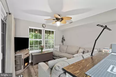 425 Dogwood Drive, Woodbury, NJ 08096 - Photo 7