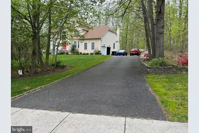 106 Hilltop Court, Harrison Township, NJ 08062 - Photo 5