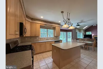 106 Hilltop Court, Harrison Township, NJ 08062 - Photo 15