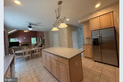106 Hilltop Court, Harrison Township, NJ 08062 - Photo 17