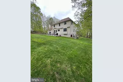 106 Hilltop Court, Harrison Township, NJ 08062 - Photo 3
