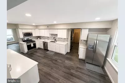 501 Forest Court, Monroe Township, NJ 08094 - Photo 9