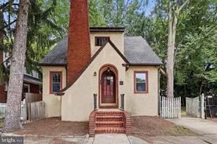 146 W Barber Ave, Woodbury, NJ 08096 - Photo 1