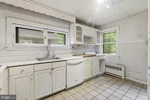 146 W Barber Ave, Woodbury, NJ 08096 - Photo 11