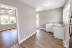 1347 Jackson Ave, Franklin Township, NJ 08322 - Photo 7