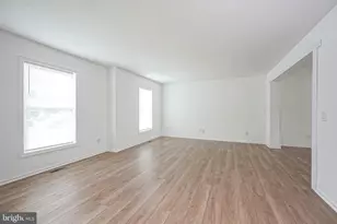 204 Strand Ave, Sewell, NJ 08080 - Photo 5