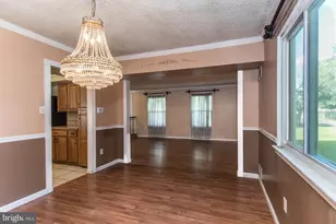 17 Jupiter Dr, Sewell, NJ 08080 - Photo 9