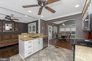 10 Forrest Dr, Blackwood, NJ 08012 - Photo 17