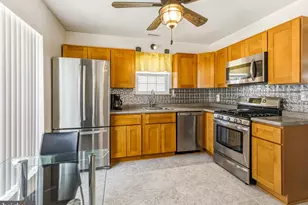 309 Martinique Dr, Monroe Township, NJ 08094 - Photo 3