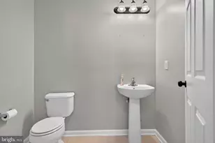 124 Chancellor, Woodbury, NJ 08096 - Photo 29