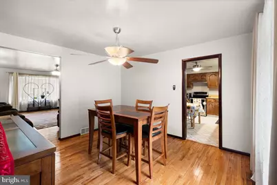 1050 Pennsylvania Avenue, Franklin Township, NJ 08322 - Photo 9