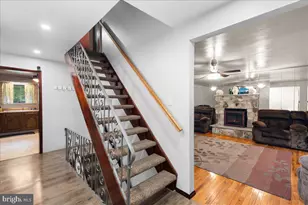 1050 Pennsylvania Ave, Franklin Township, NJ 08322 - Photo 5