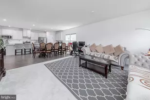 241 Amesbury Blvd, Woolwich Township, NJ 08085 - Photo 11
