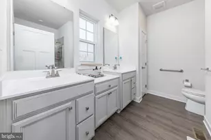 241 Amesbury Blvd, Woolwich Township, NJ 08085 - Photo 15