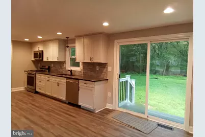 946 Lincoln Road, Harrison Township, NJ 08062 - Photo 3