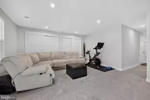 31 Peacock Cir, Sewell, NJ 08080 - Photo 5