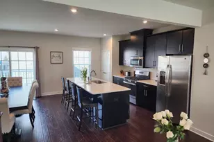 31 Peacock Cir, Sewell, NJ 08080 - Photo 9