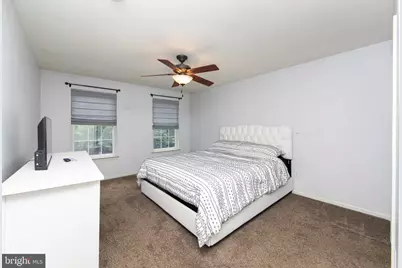 671 Lantern Way, Franklin Township, NJ 08322 - Photo 17
