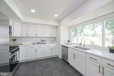 411 Greenview Road, Blackwood, NJ 08012 - Photo 15