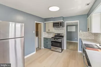 1037 Monmouth Road, Woodbury, NJ 08096 - Photo 7