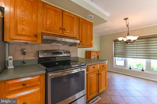 474 Edgemont Dr, Monroe Township, NJ 08094 - Photo 13
