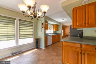 474 Edgemont Dr, Monroe Township, NJ 08094 - Photo 11